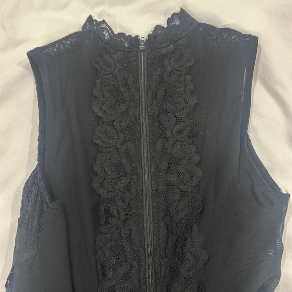 EUC Juniors Black Party Dress excellent for holidays - Picture 11 of 13